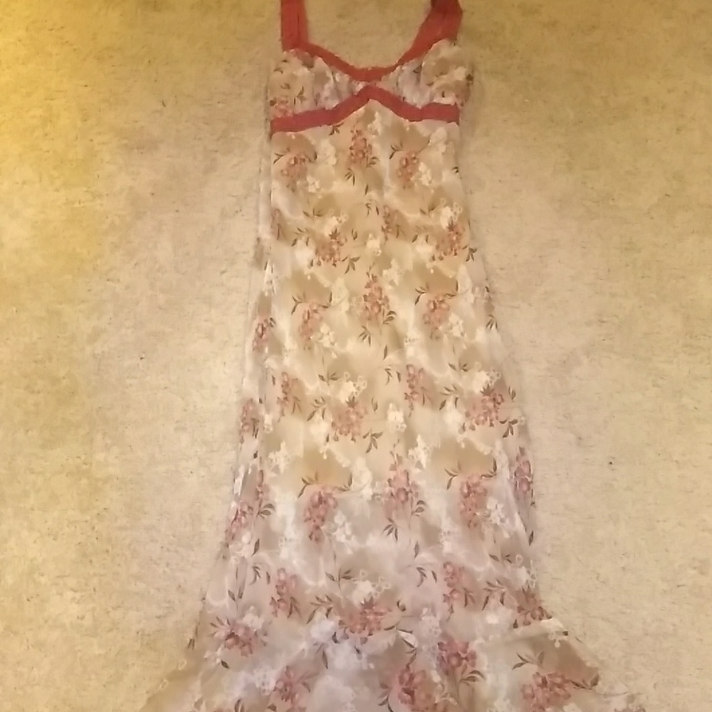 Knee length dress floral